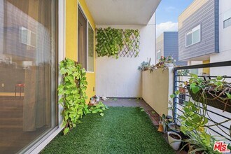 807 Jade Pl. in Montebello, CA - Building Photo - Building Photo