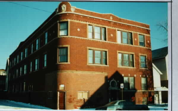 1655-1657 N Washtenaw Ave in Chicago, IL - Building Photo