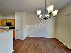 928 Mahle Dr in Reynoldsburg, OH - Building Photo - Building Photo