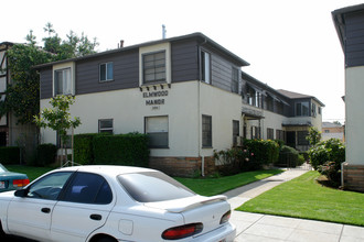 224 E Elmwood Ave in Burbank, CA - Building Photo - Building Photo