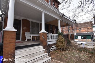 236 S 45th St in Philadelphia, PA - Building Photo - Building Photo