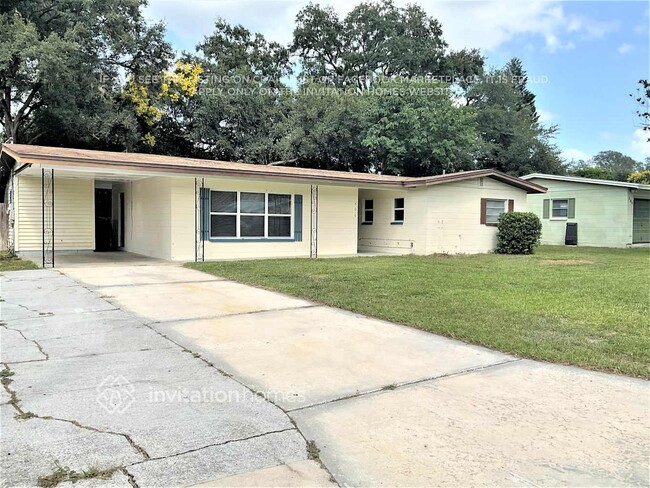 506 N Everina Cir in Brandon, FL - Building Photo - Building Photo