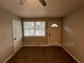 2995 Waynoka Cove in Memphis, TN - Building Photo - Building Photo