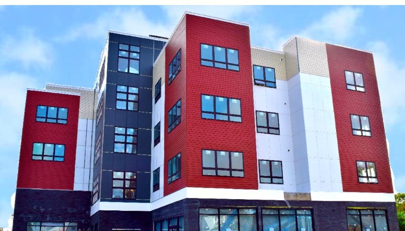 1055 Main St in Weymouth, MA - Foto de edificio