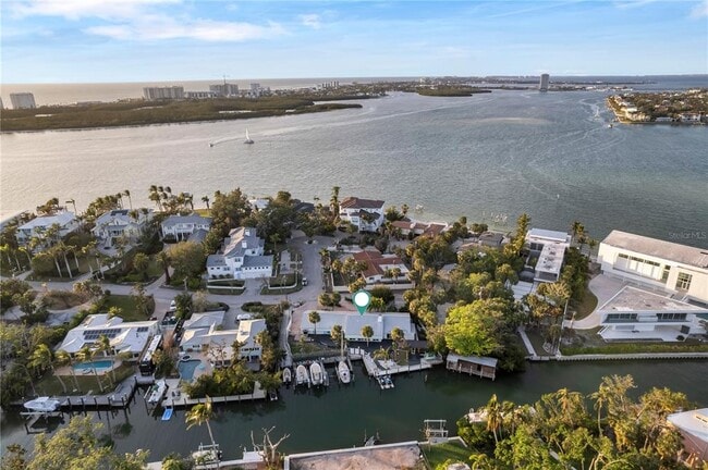 31 Lands End Ln in Sarasota, FL - Building Photo - Building Photo