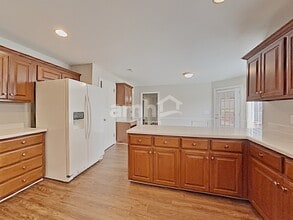 217 Hickory Trl in White House, TN - Building Photo - Building Photo