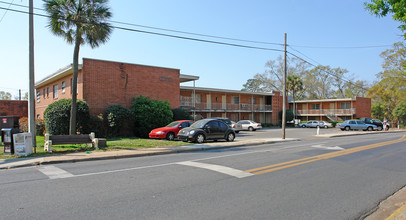 Jeffwood Apartments in Tallahassee, FL - Building Photo - Building Photo