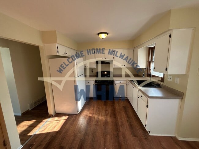 property at 6580 N 73rd St