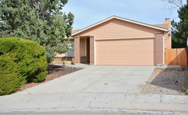 8195 Freemantle Dr