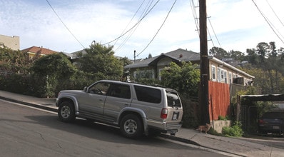 1920 Preston Ave in Los Angeles, CA - Building Photo - Building Photo