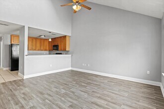3194 Sawtooth Dr in Tallahassee, FL - Building Photo - Building Photo