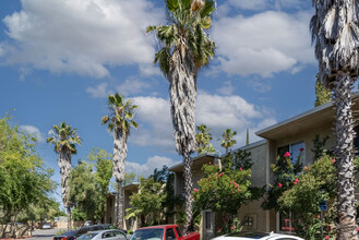 Arden Tropical Garden in Sacramento, CA - Building Photo - Building Photo