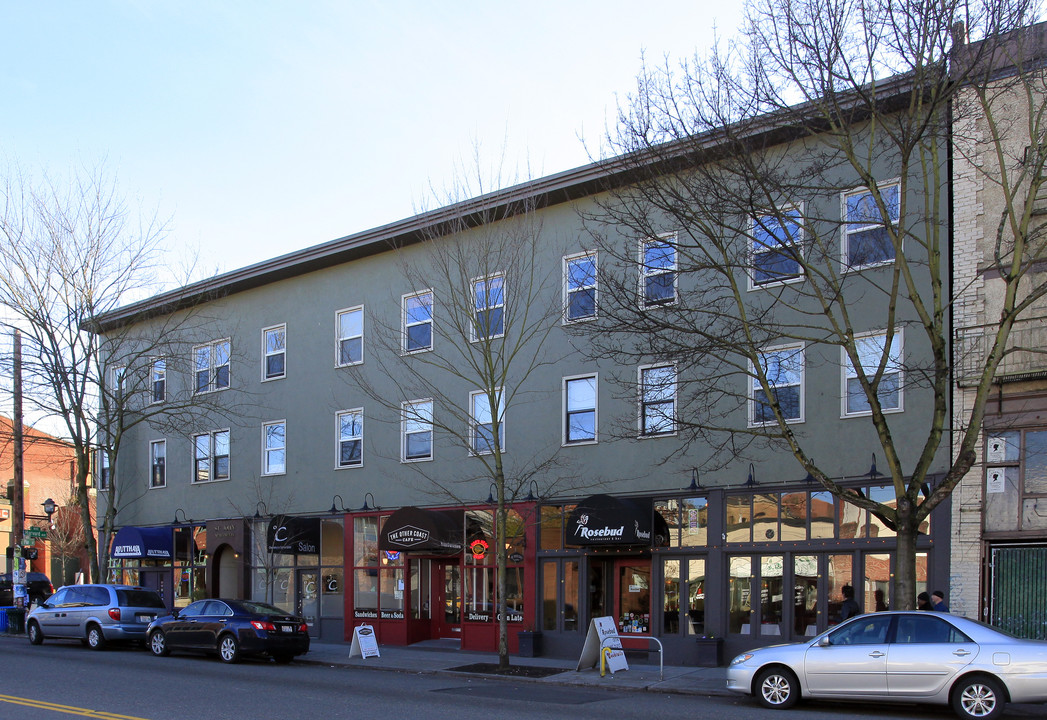 St John's Apartments in Seattle, WA - Building Photo