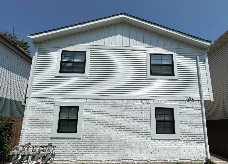 1392 Summit St in Columbus, OH - Building Photo