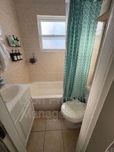 250 Sayles Ave in Pawtucket, RI - Building Photo - Building Photo