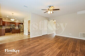 1400 Broken Pine Rd in Deltona, FL - Building Photo - Building Photo