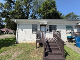 1121 Alabama St in Birmingham, AL - Building Photo