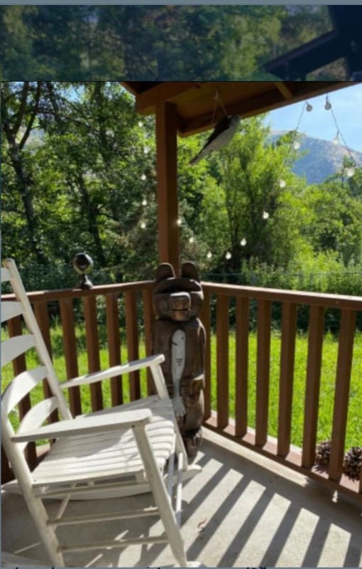 13992 Irving Ln in Lytle Creek, CA - Foto de edificio - Building Photo