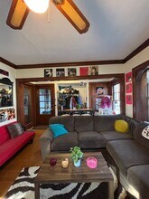 2935 N Downer Ave in Milwaukee, WI - Building Photo - Building Photo