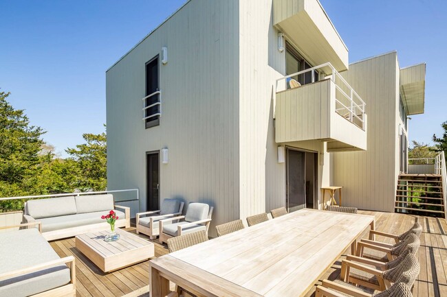 property at 238 Bluff Rd