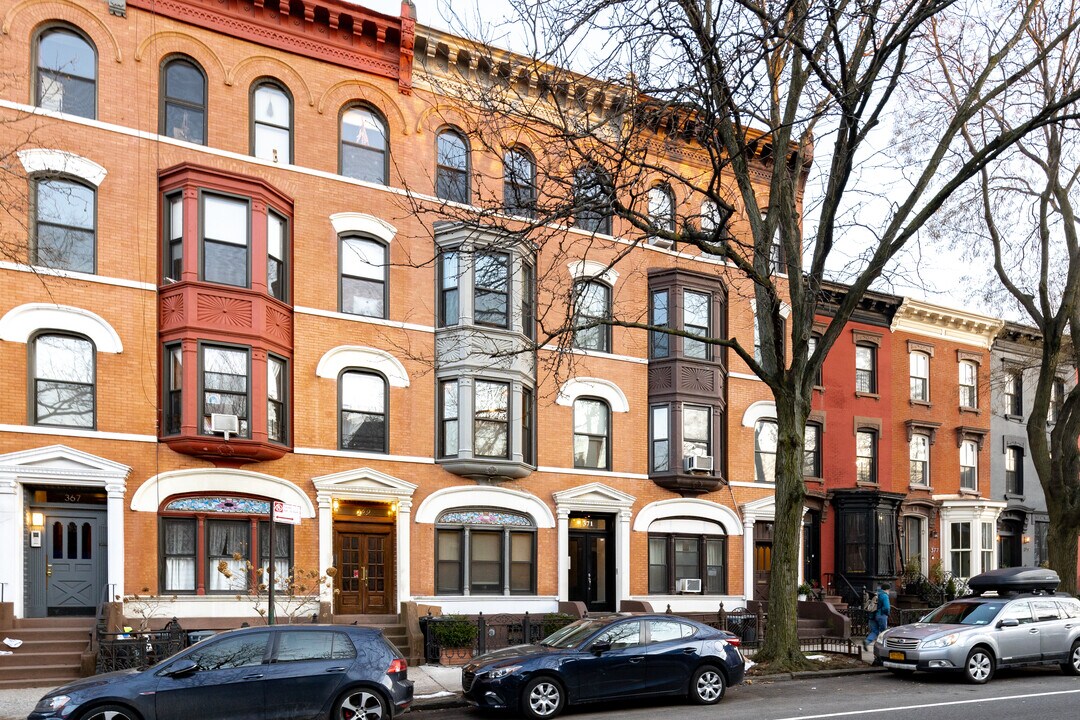 371 6th Ave in Brooklyn, NY - Building Photo