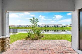 7640 N Blue Spring Dr in Parkland, FL - Building Photo - Building Photo