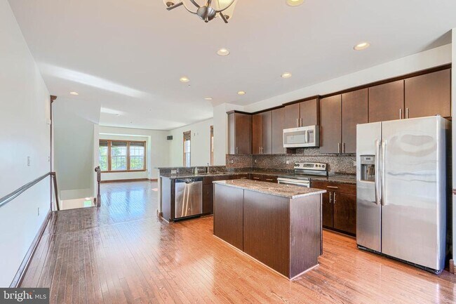 4500 Fait Ave in Baltimore, MD - Building Photo - Building Photo