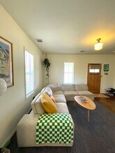 1318 Stafford St in Dallas, TX - Building Photo - Building Photo
