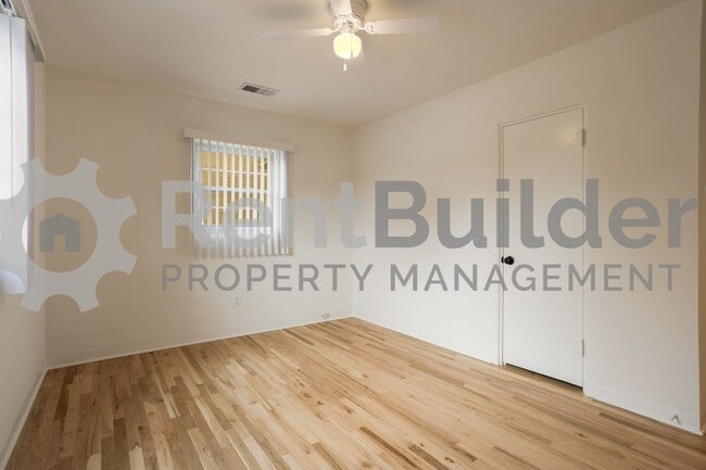 3306 Mackland Ave NE in Albuquerque, NM - Building Photo - Building Photo