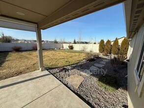 101 N Voyage Ave in Caldwell, ID - Building Photo - Building Photo