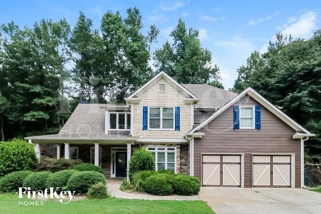 property at 605 Homestead Dr