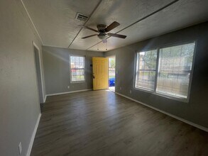 1135 Arkansas St in Norman, OK - Building Photo - Building Photo