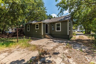 2509 N 29th St in Waco, TX - Building Photo - Building Photo