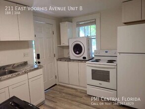 211 E Voorhis Ave in DeLand, FL - Building Photo - Building Photo