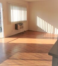 372 W Doran St in Glendale, CA - Building Photo - Building Photo