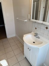 49 E High St, Unit 49 High in Pottstown, PA - Foto de edificio - Building Photo