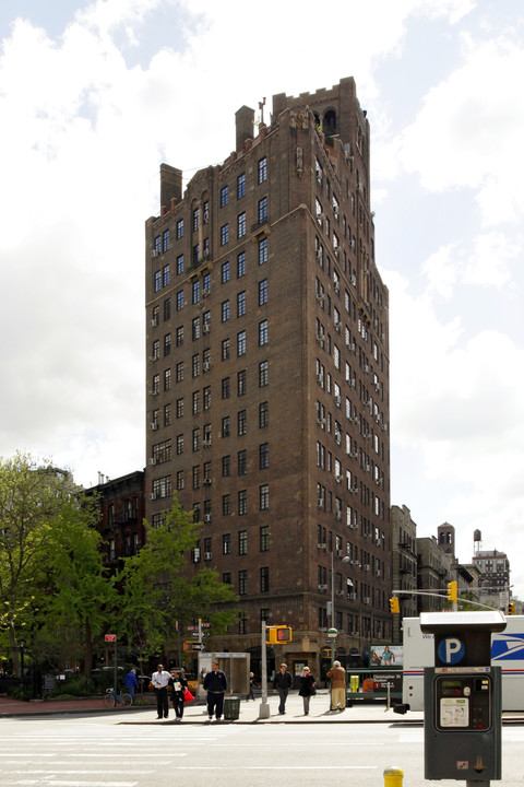 THE SHENANDOAH in New York, NY - Foto de edificio