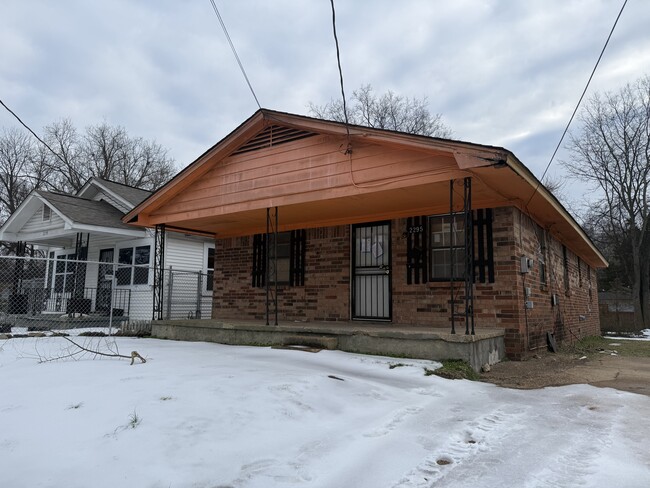 2295 Shasta Ave in Memphis, TN - Building Photo - Building Photo