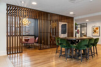 Founders Park in Columbus, OH - Foto de edificio - Interior Photo