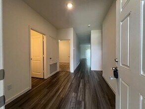 10337 Bridgetown Ln in Crowley, TX - Building Photo - Building Photo