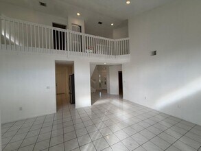 3780 Amalfi Dr in Hollywood, FL - Building Photo - Building Photo