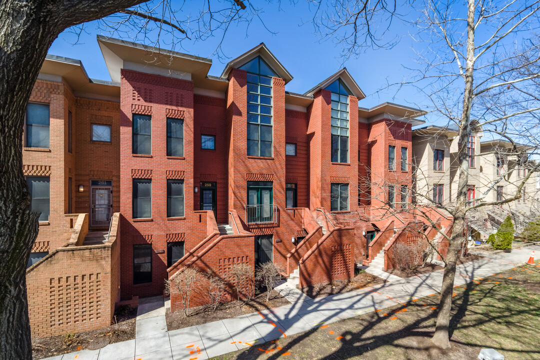 253-259 14th St SE in Washington, DC - Building Photo