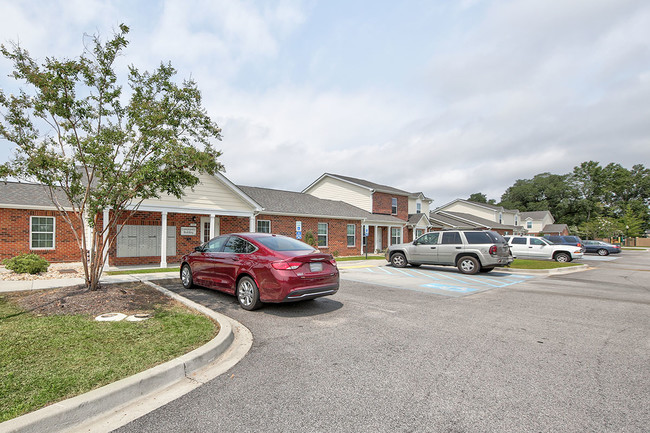 Butler Crossing I in Kingstree, SC - Building Photo - Building Photo