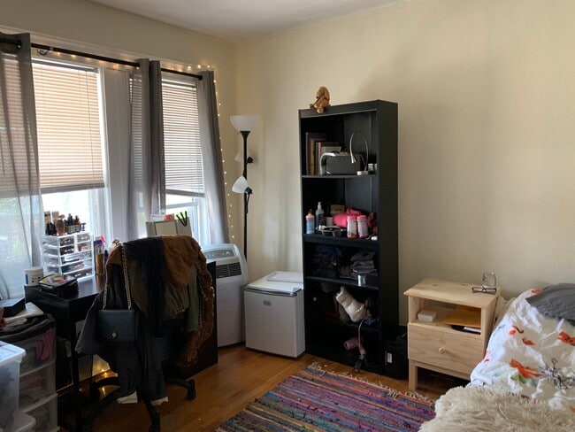 881 Broadway, Unit 2