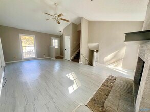 704 Captiva Ct SE in Huntsville, AL - Building Photo - Building Photo