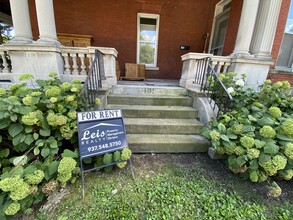 626 Caldwell St, Unit Apt 4 in Piqua, OH - Foto de edificio - Building Photo