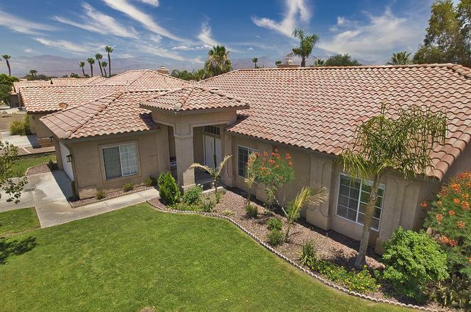 43950 Milan Ct in La Quinta, CA - Building Photo