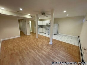 12 Dean Rd in Brookline, MA - Building Photo - Building Photo