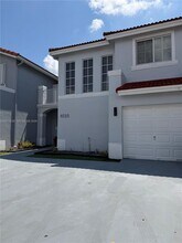 8725 SW 158th Pl in Miami, FL - Building Photo - Building Photo