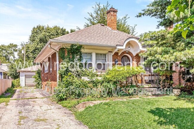 property at 5440 Carrollton Ave
